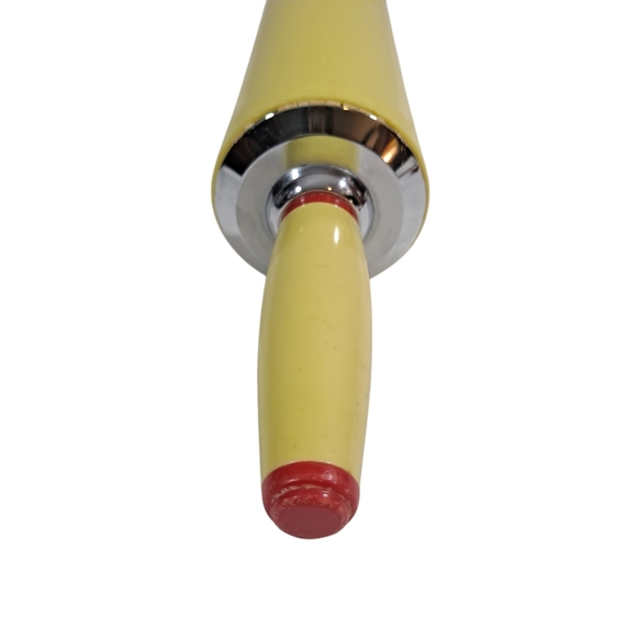 Vintage Melamine Yellow Rolling Pin With Red Handles Potato Masher - Picture 5 of 12